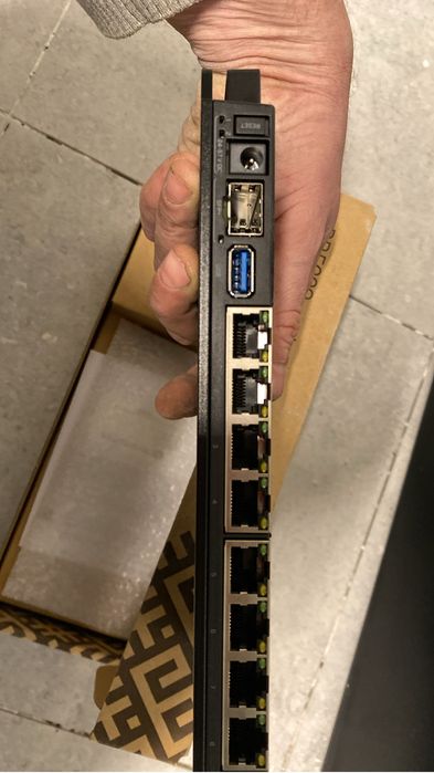 Маршрутизатор MikroTik RB5009UG+S+IN