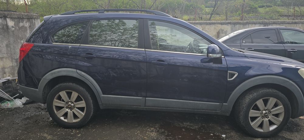 Dezmembrez Opel Antara  Chevrolet Captiva 2.0d  150 cp
