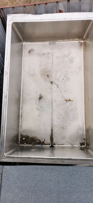 Продава цистерни и вана