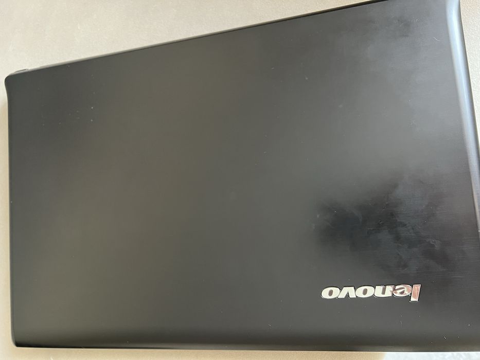 Продается ноутбук Lenovo