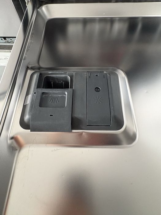 Свободностояща съдомиялна машина AEG FFB63806PM  60 см.13 комплекта
