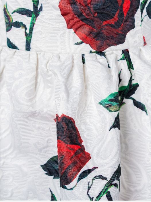 Романтичное платье