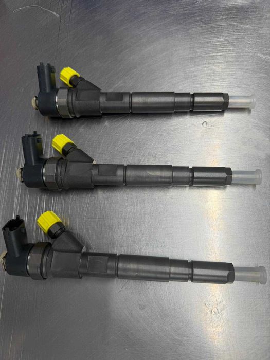 Дюзи Bosch нови 0445110063 (гаранция, готови за монтаж)  OPEL/RENAULT