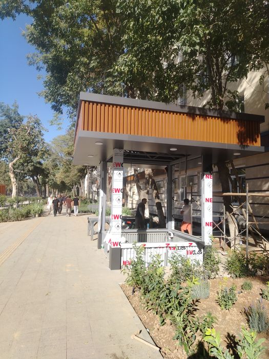 Контейнер морской