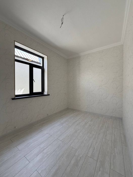 Uchaska sotiladi 2 sotix 5 xona