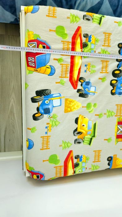 Vand pat rabatabil pe perete pt copii