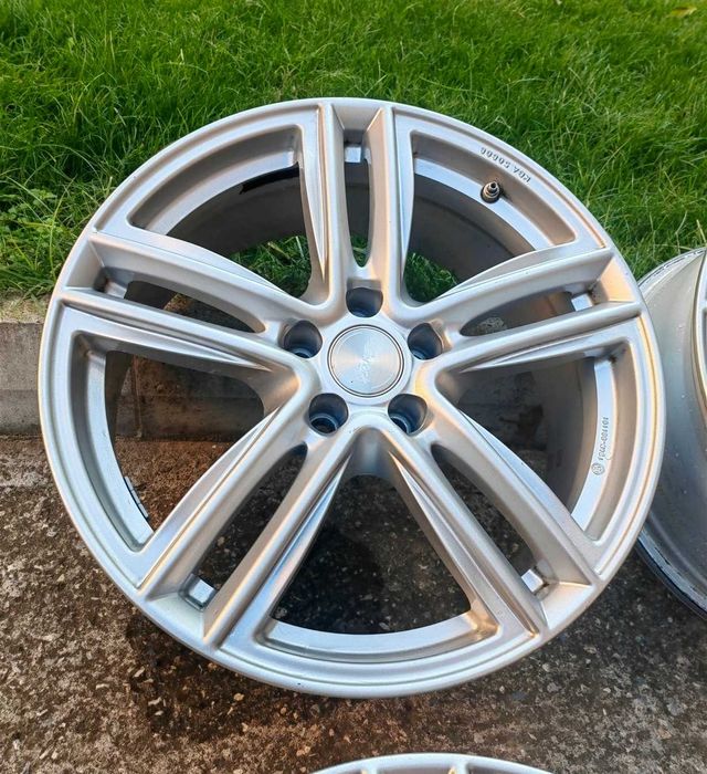 Джанти 19' 5  x 112, 8j et28