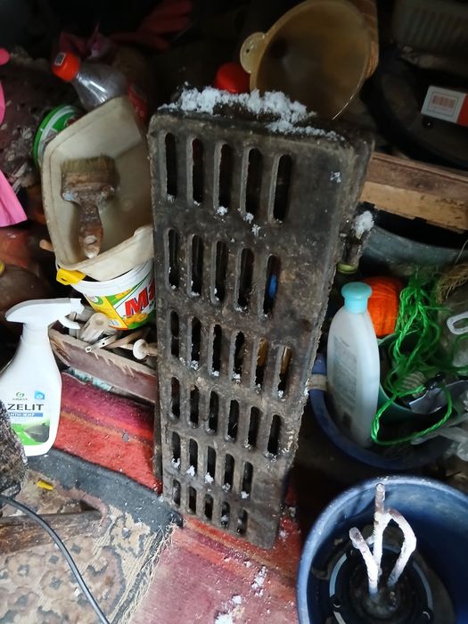 Чугуни канать газ.