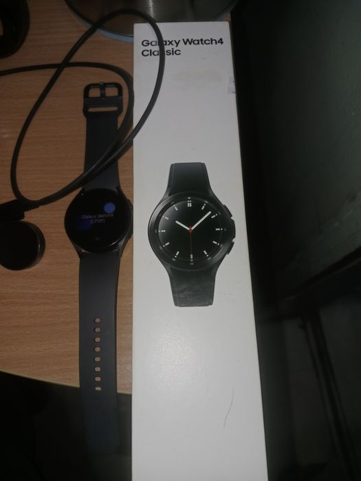 Продам в хорошем состояний часы