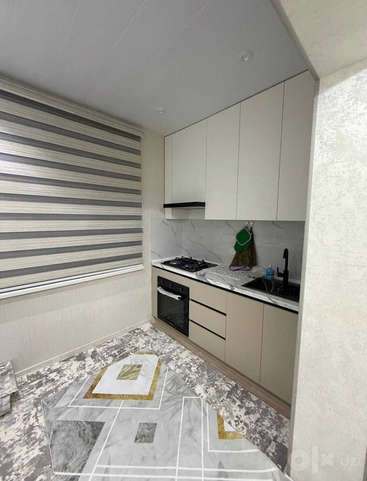 Yakkasaroy 3 xonali 650 srochna hamma sharoiti bor luks