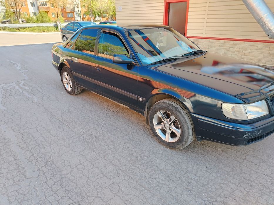 Продам Ауди 100с4