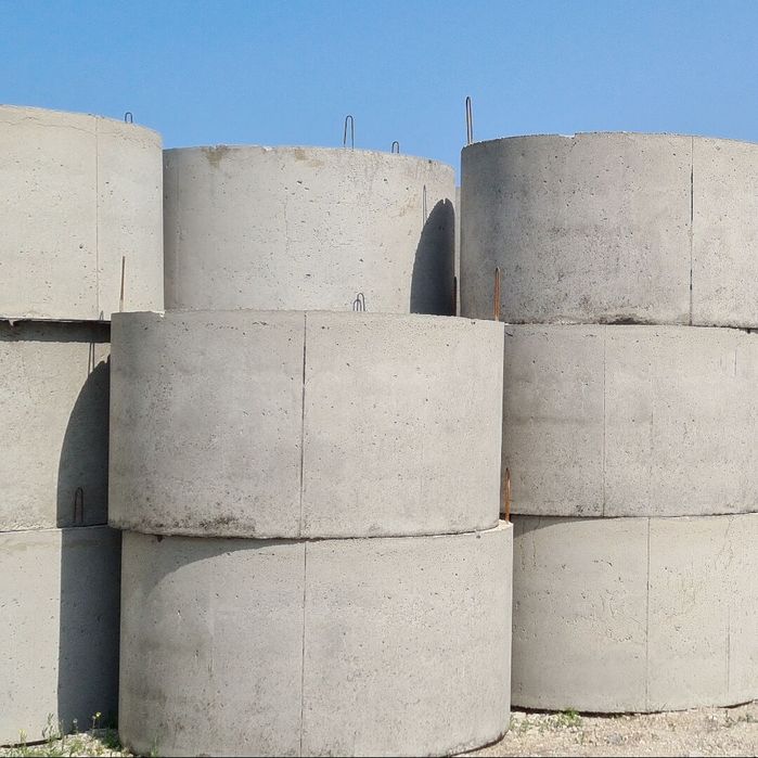 Продам бетонные кольца 1.5шки