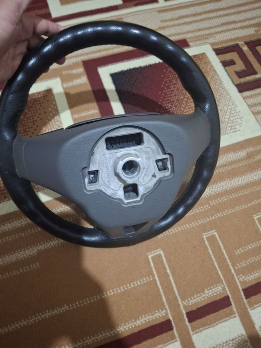 Руль от кобальт с рулевыми кнопка
