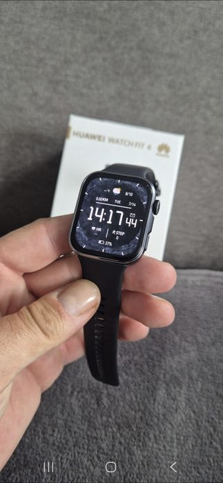 Huawei Watch Fit 4