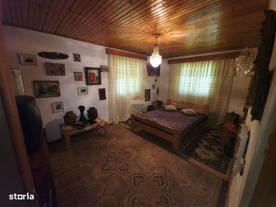 Casă De Vanzare Sat Bistrita