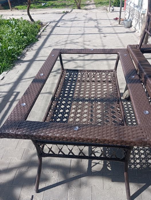 Ратан стол стулларини тафсия етамиз