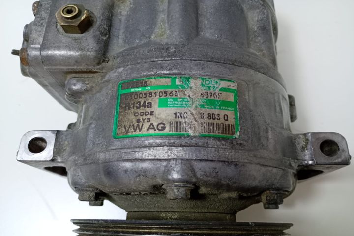 Compresor AC 1K0820803Q Skoda Octavia a 2-a generatie seria