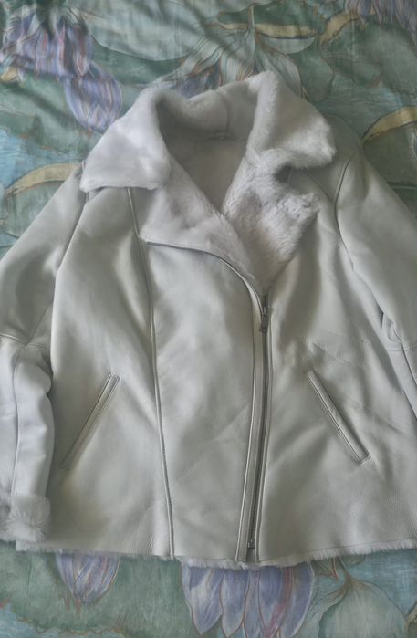 Дамско Кожено Яке.