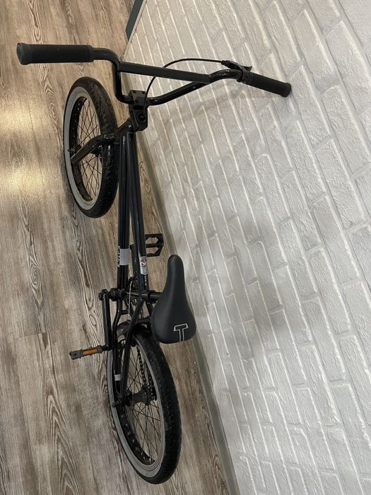 Продам велосипед BMX