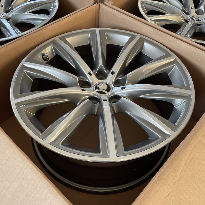 Jante R18 Skoda Superb 3 Octavia 2 3 4 Scout Kodiaq Karoq 5X112 ca noi