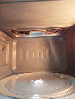 Микроволновая печь с грилем LG MH-655T