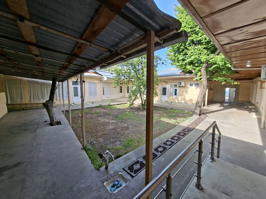 Сдается в аренду на алмазарском район корасарой кучаси файзи баланд 1