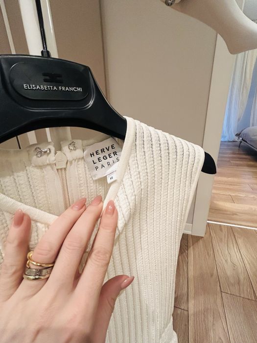 Herve Leger отигинален топ плетиво с коприна