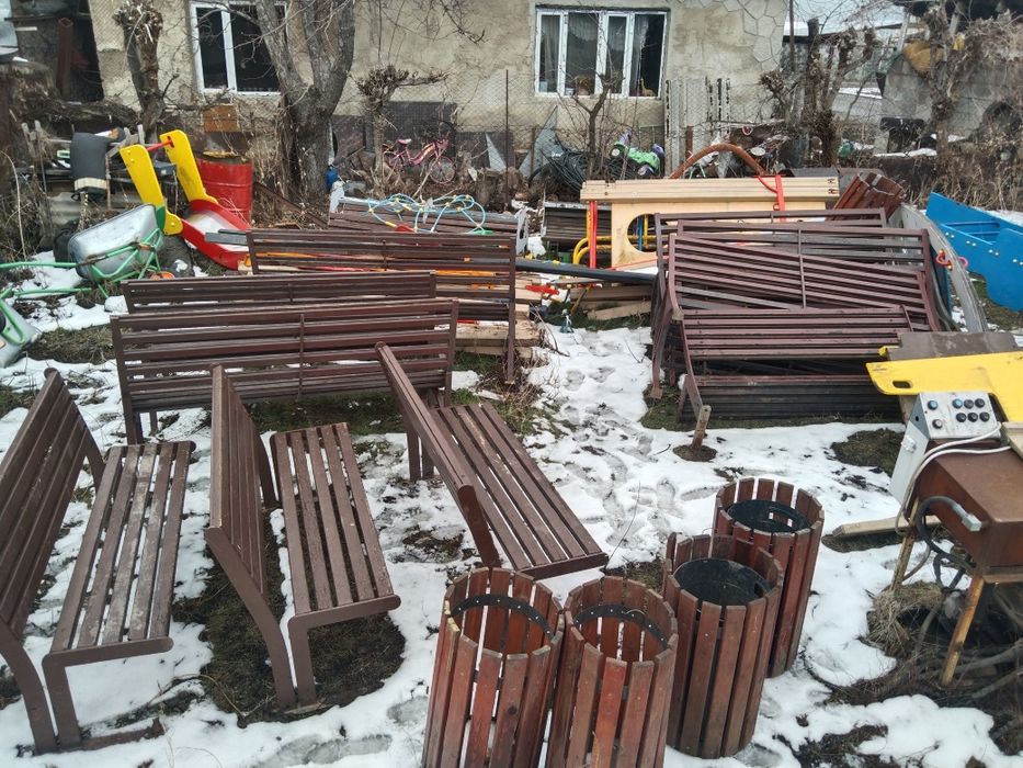 Продам скамейки урны
