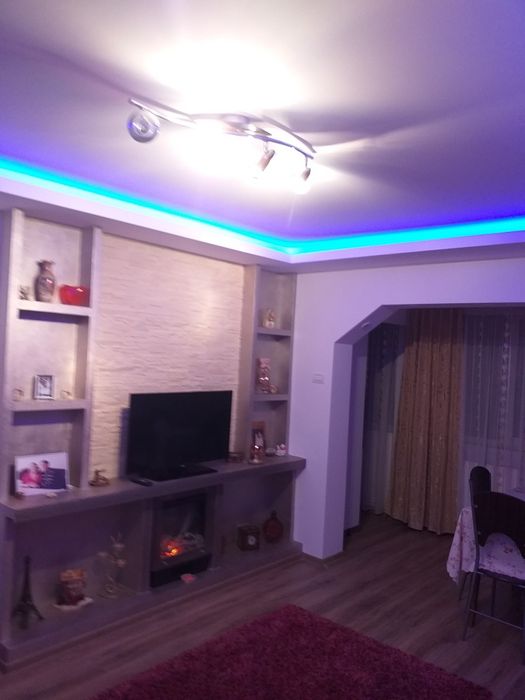 Meșter amenajări exterioare/interioare