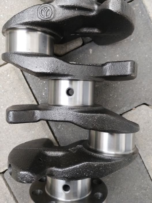 Vând vibrochen/arbore cotit Mazda 3,6,Cx5 diesel