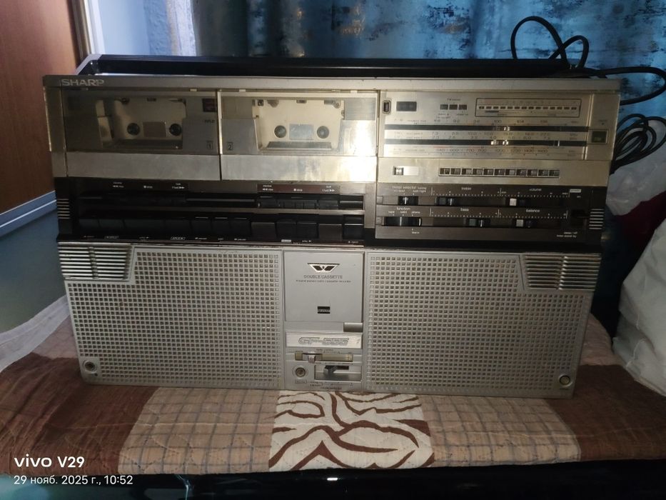 Магнитола Sharp 555