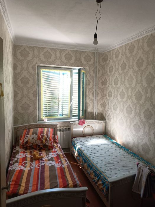 Yakkasaroy Boshliq mahallasi 2xonali uy sotiladi mo’ljal 127-maktab