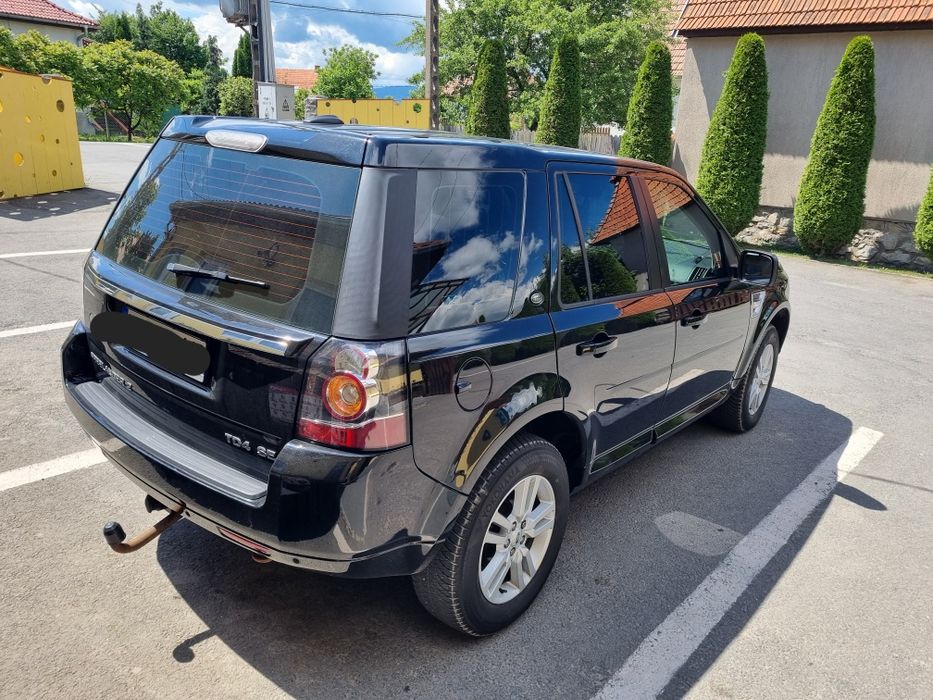 Land Rover Freelander 2