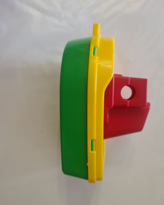 Детский парусник игрушка (Италия). 2000 т.