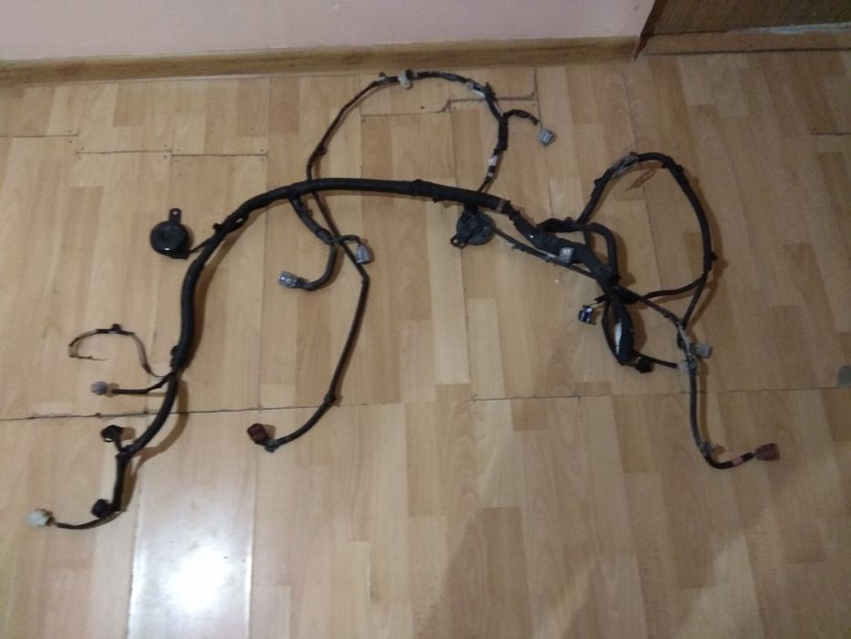 Продам запчасти на toyota estima 2006