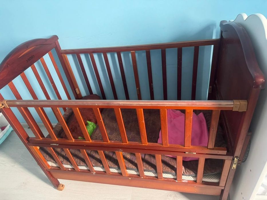 Каляска манеж в хорошем состоянии