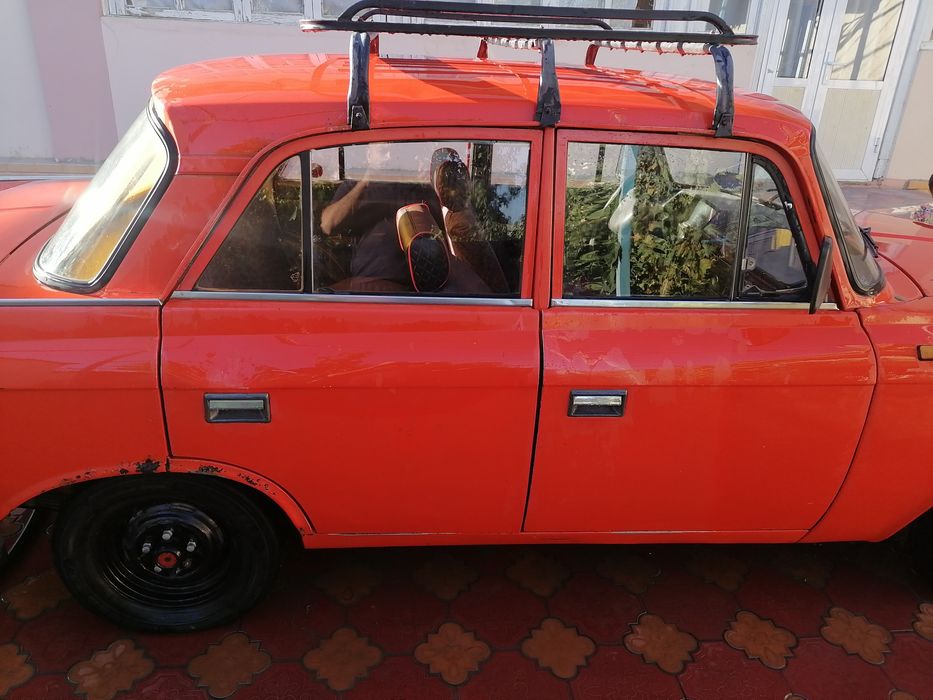 Москвич 412  холати яхши.