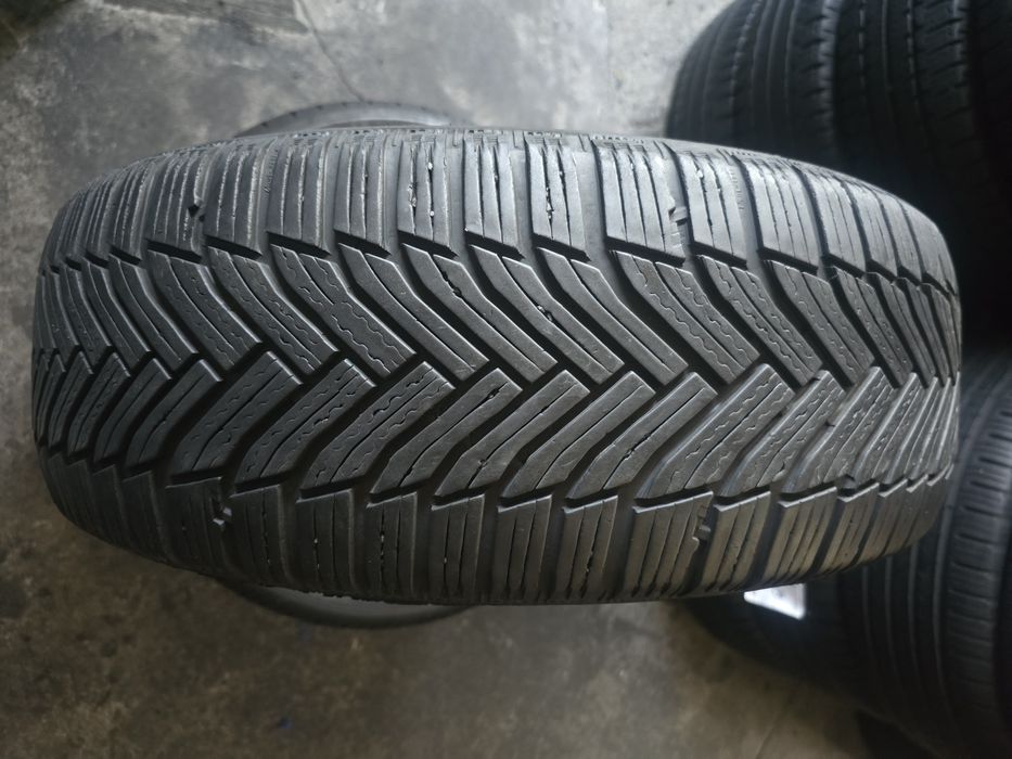 Michelin 215/55 R17 98V MS iarnă