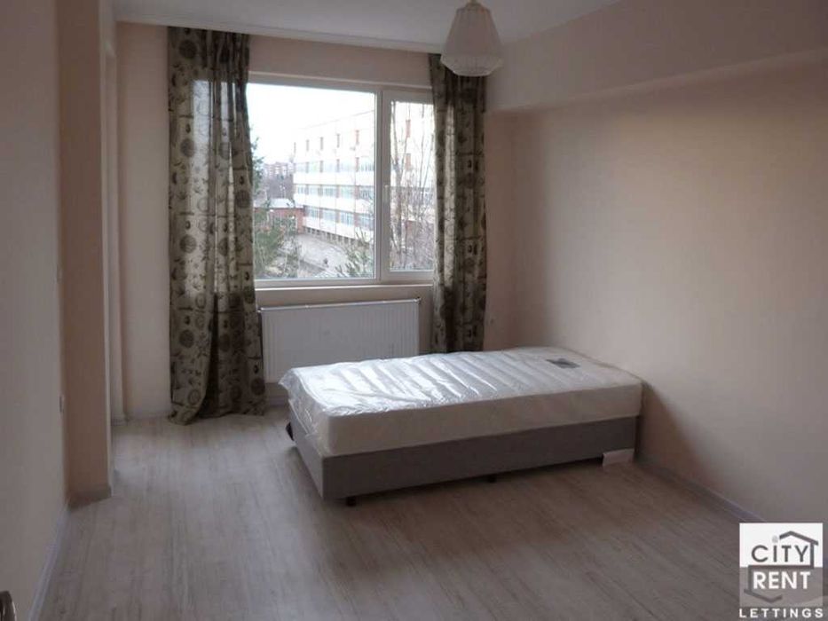 102810 Апартамент с две спални в близост до стадиона във В. Търново