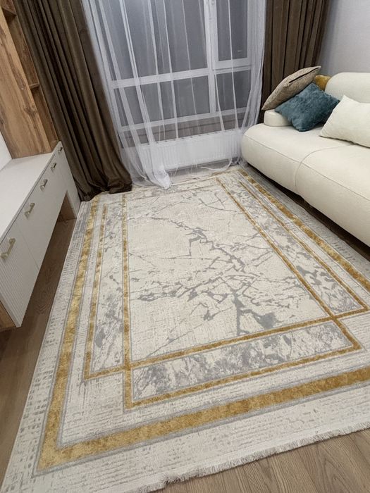 Продается ковер 190х280
