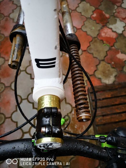 Reparatii biciclete, furci pe arc, reglaje, inlocuiri piese