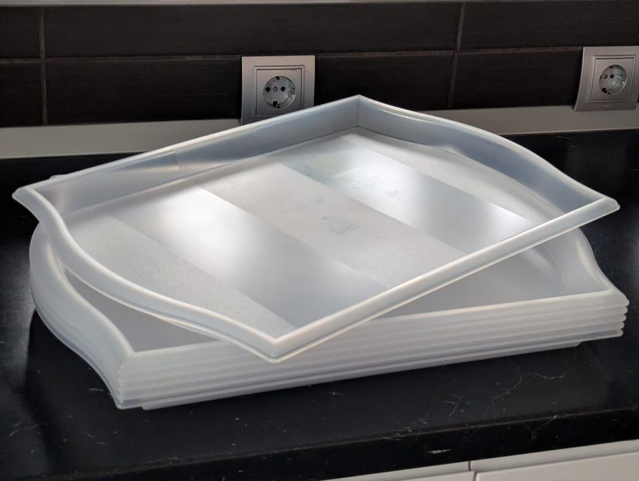 Tavi transparente pentru servit IKEA, 100 buc ×10 lei bucată