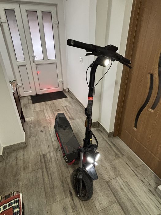 Trotineta electrica ninebot segway zt3 pro