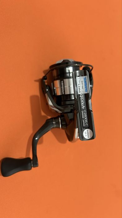 Продам спининг Narval Argument  катушка Vanquish c2500s