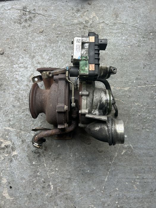 Turbina turbosuflanta bmw 3.0d cod motor N57 245cp