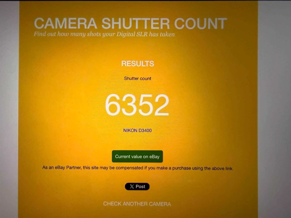 Фотоапарат  Nikon D3400