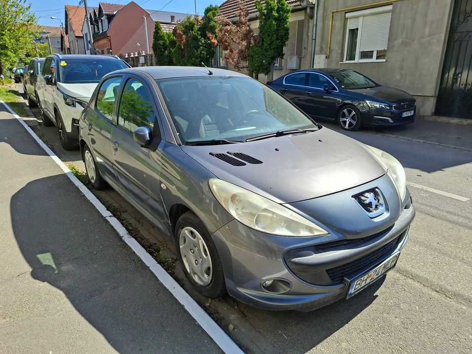 Vand Peugeout 206+