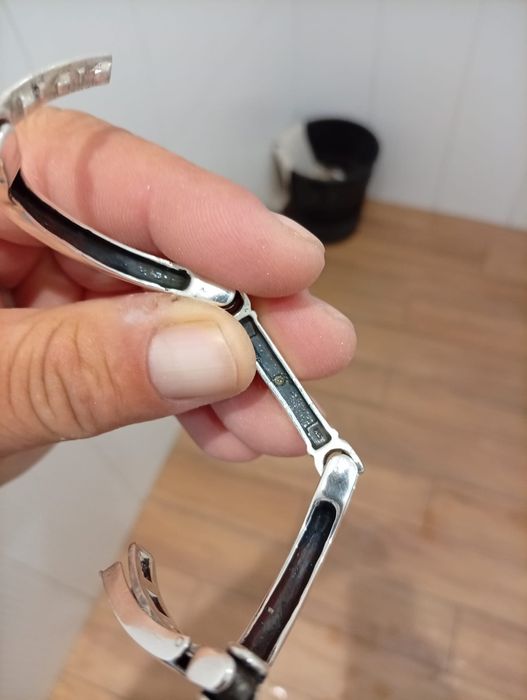 Brățară foarte veche din Anglia marcată cu 950 argint puritate maximă este foarte rară