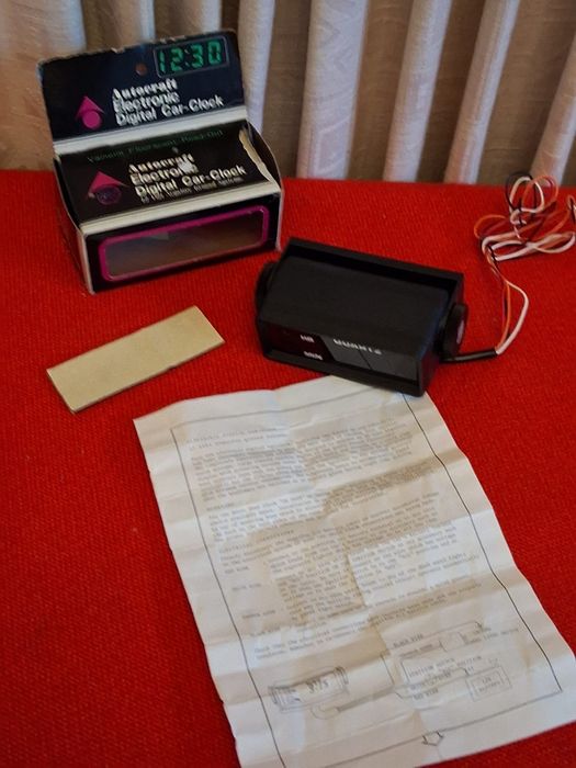 Ceas electronic digital auto Autocraft nou in cutie.