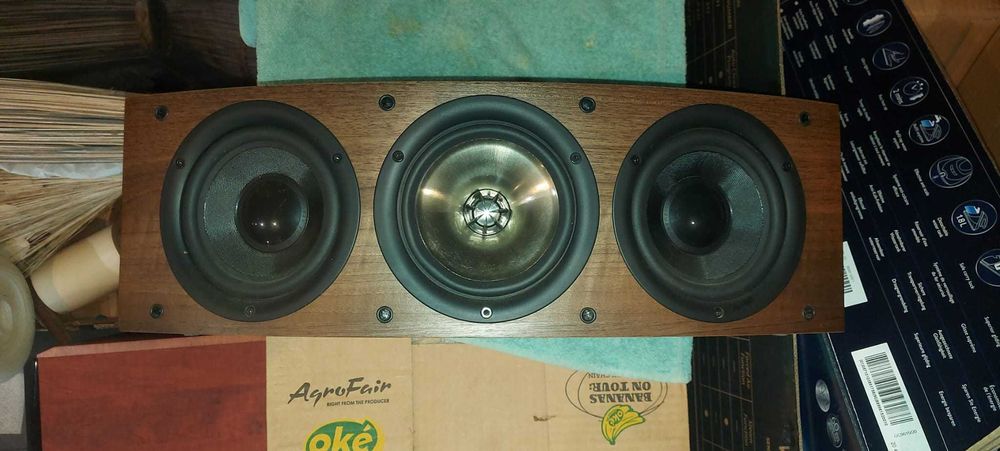 Централна Тон Колона  KEF iQ60C